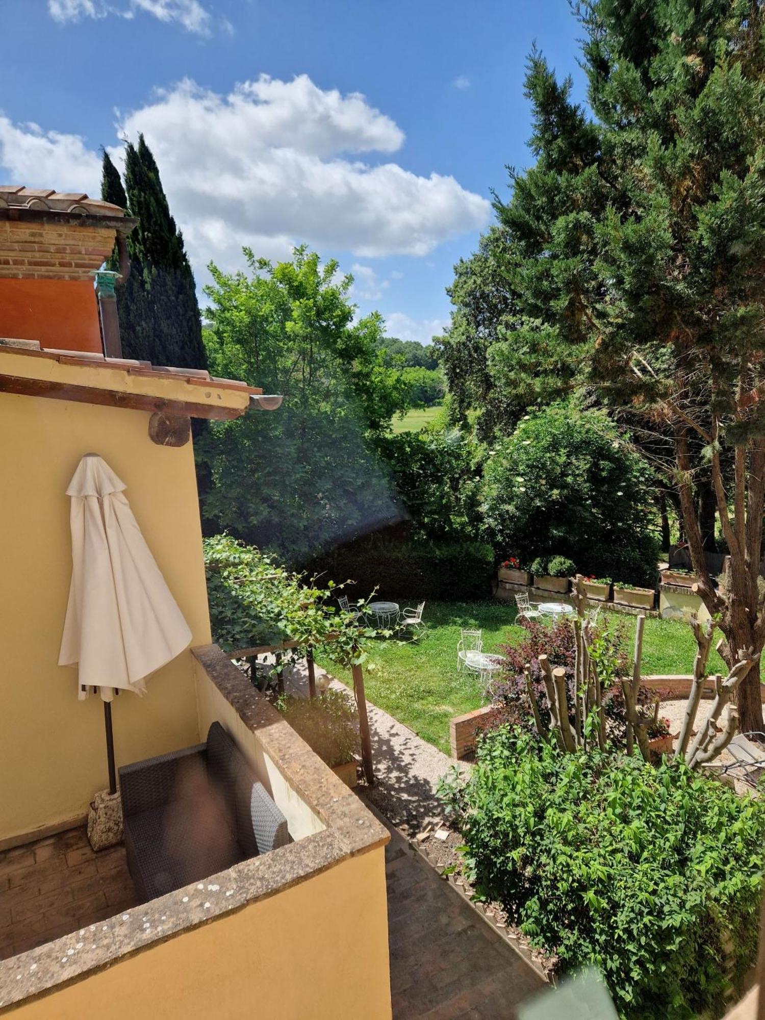 Borgo Dolciano Villa Chiusi Luaran gambar