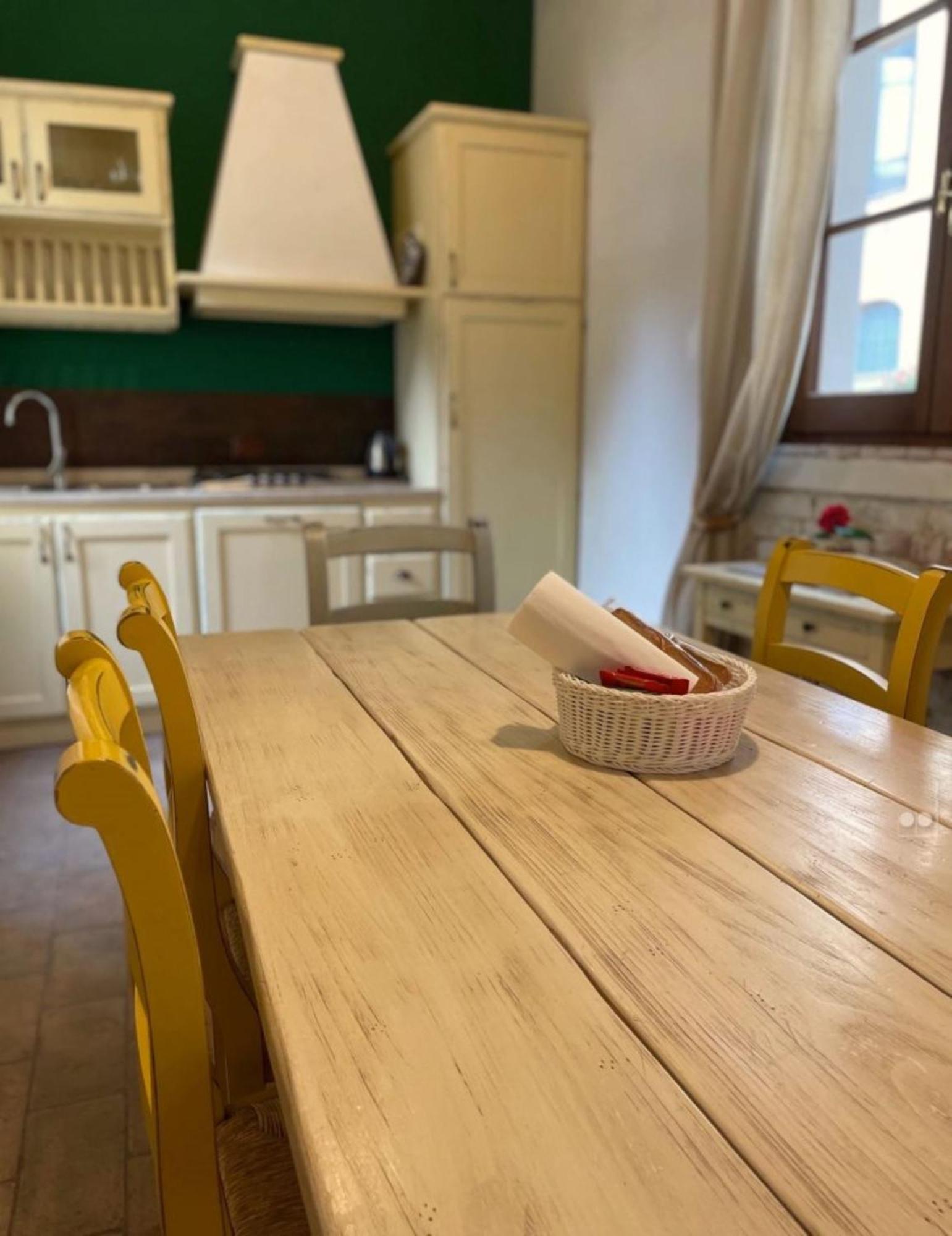 Borgo Dolciano Villa Chiusi Luaran gambar