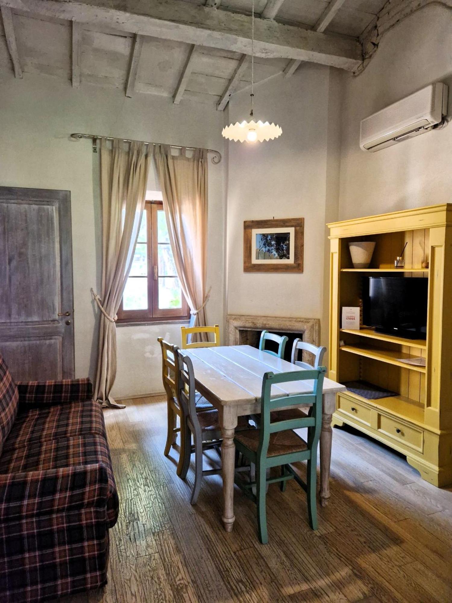 Borgo Dolciano Apartment Chiusi Luaran gambar