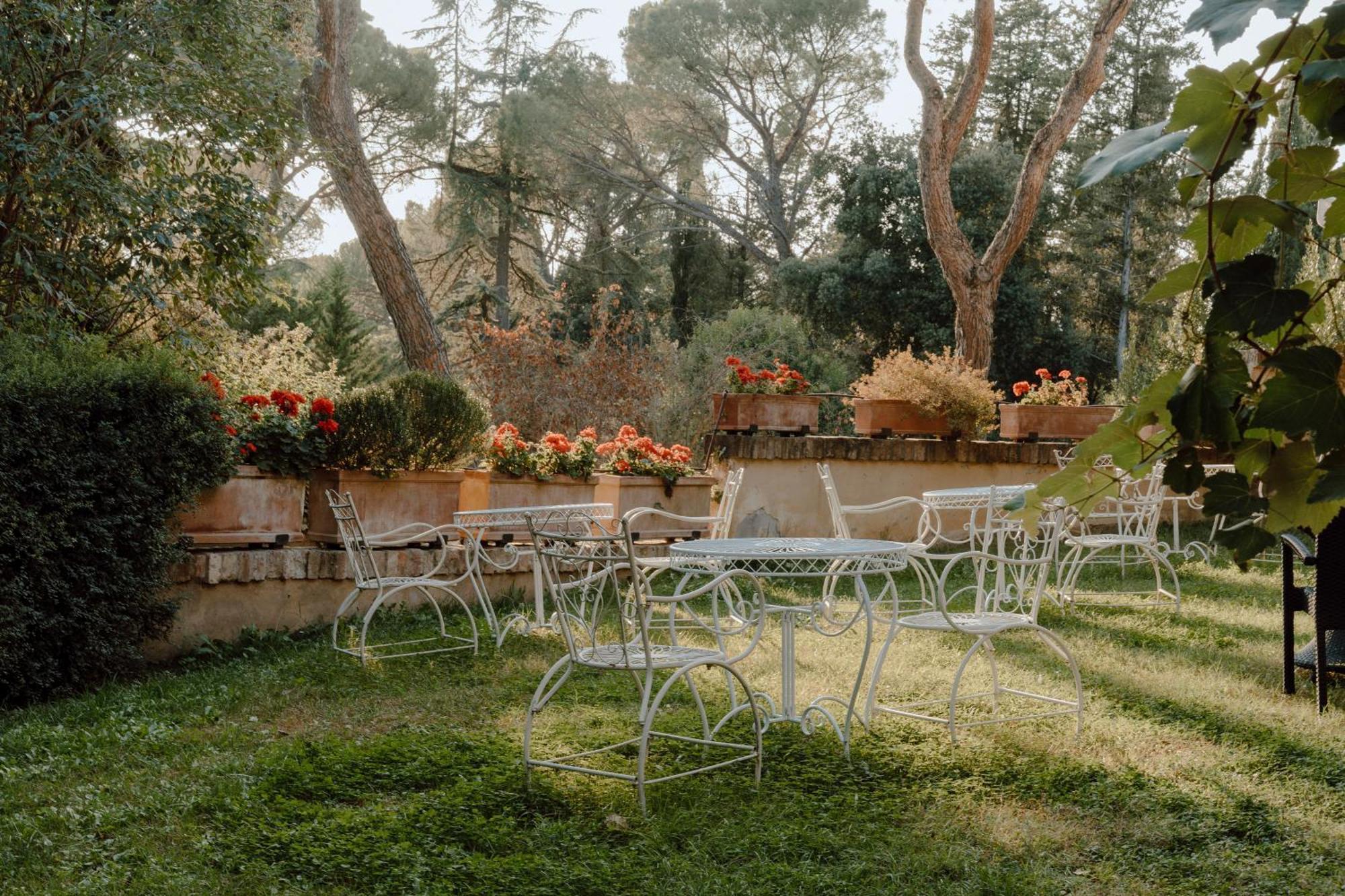 Borgo Dolciano Villa Chiusi Luaran gambar